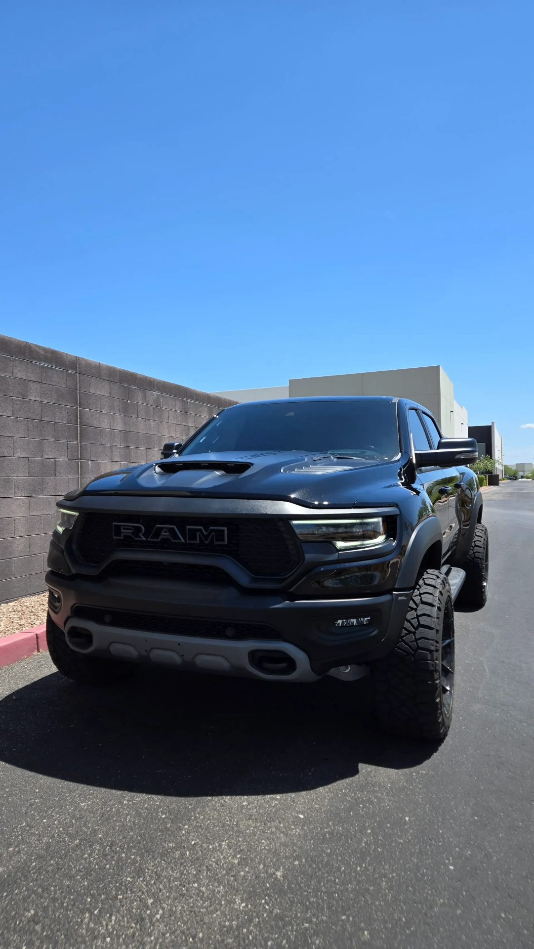 RAM TRX
